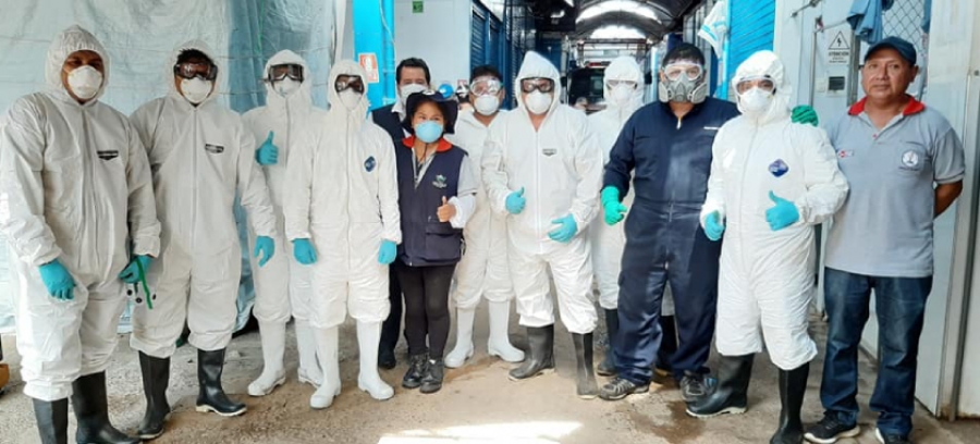 Desinfecci&oacute;n de los centros de abastos de la ciudad como medida de prevenci&oacute;n frente al CORONAVIRUS.