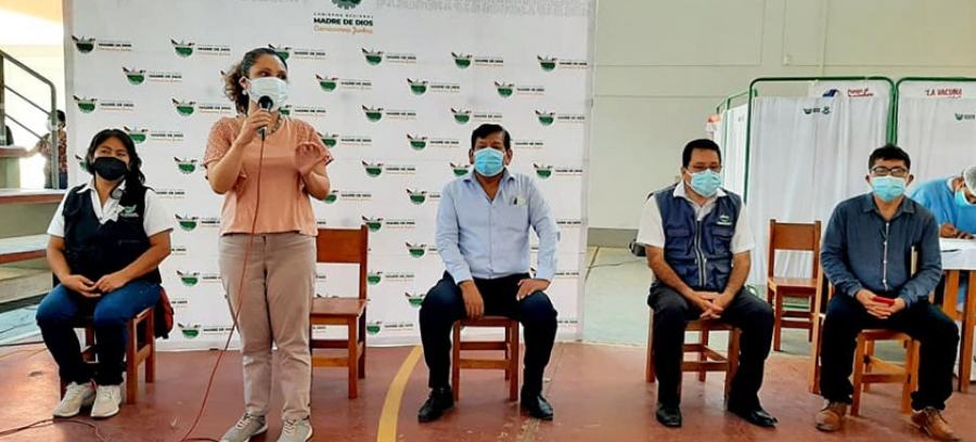 Jornada exitosa. Hoy se llev&oacute; a cabo la jornada de vacunaci&oacute;n Anticovid de la primera dosis de la vacuna AstraZeneca a los profesores rurales de Madre de Dios