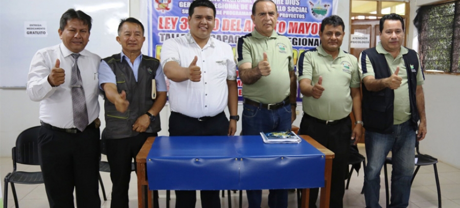 COMPROMETIDOS CON LA MEJORA DE LOS EE.SS. DE LA PROVINCIA DE MANU.